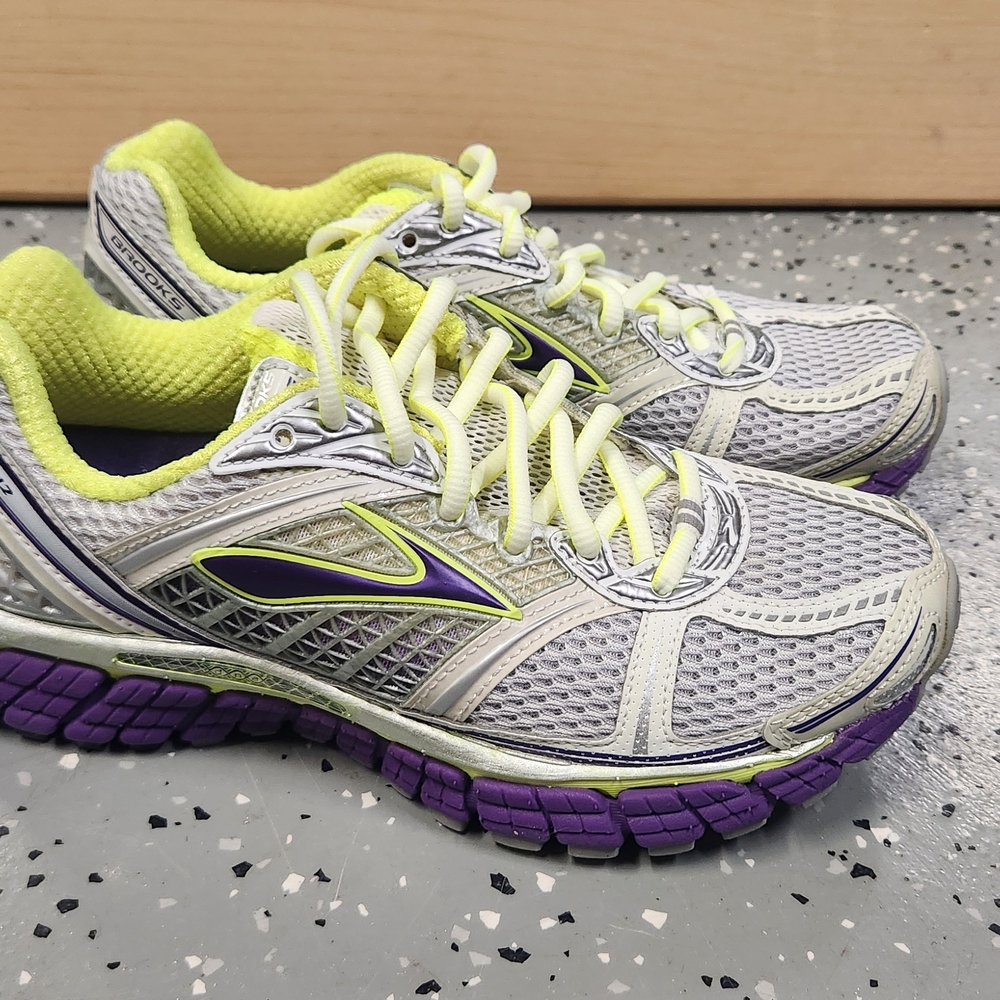 Brooks Gray and Purple Athletic Shoes with Breathable Mesh